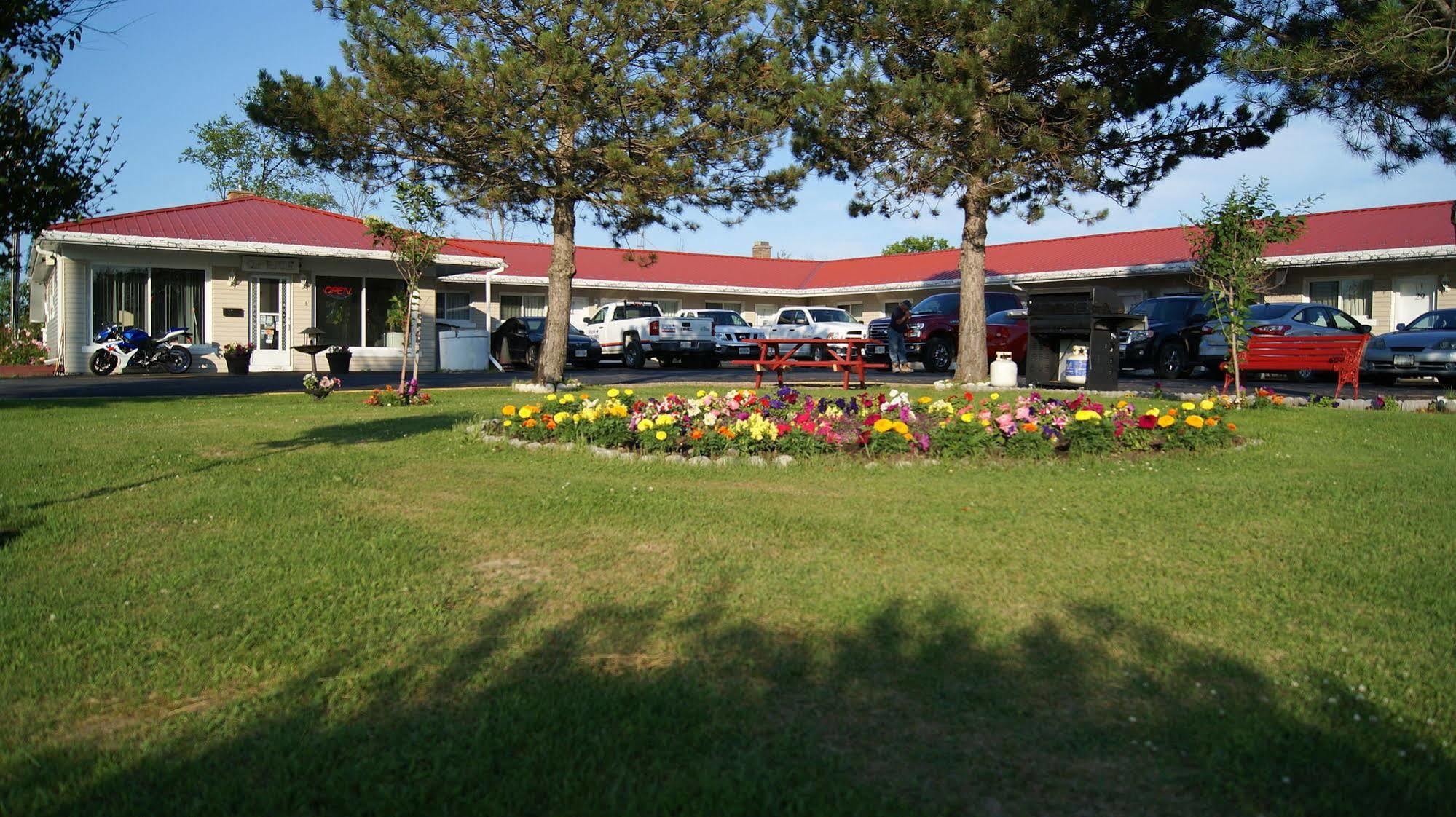 Blue Jay Motel Peterborough Εξωτερικό φωτογραφία
